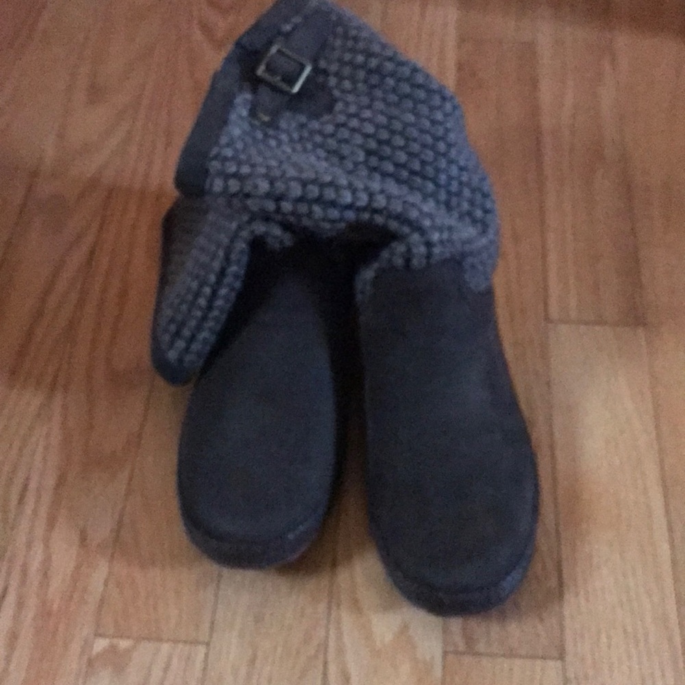 UGG Knit Boot